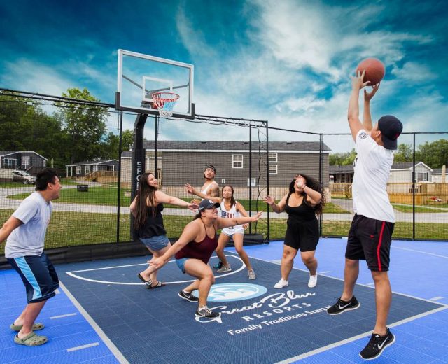 The cottage lifestyle isn't all about lounging by the pool or on the beach - you can also enjoy plenty of physical activity on the multi-sports court!