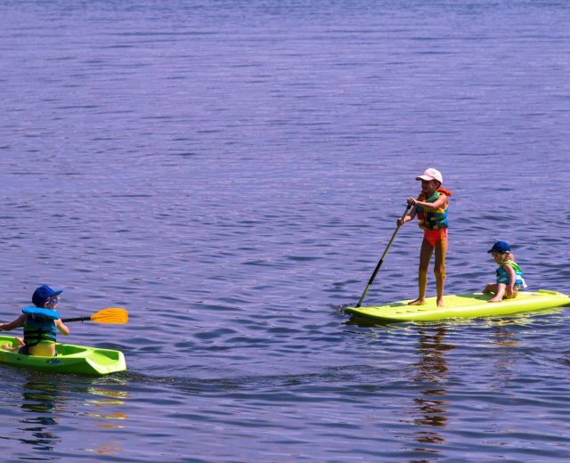 Buy or rent a cottage and enjoy free kayak, canoe and paddleboard rentals!